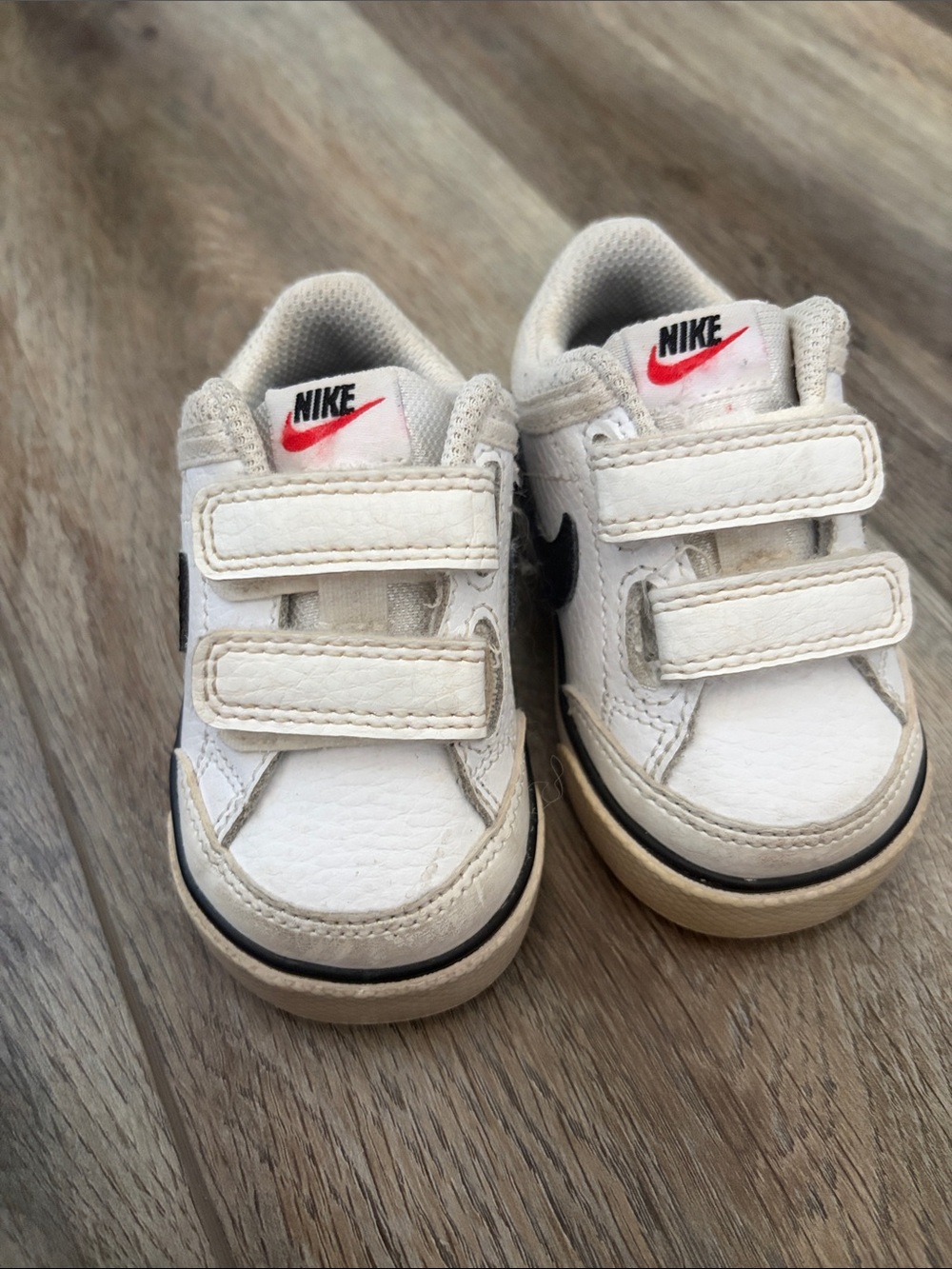 Nike White and Black Toddler Velcro Sneakers